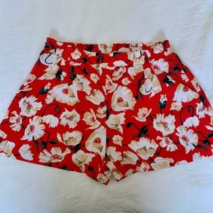 Floral pattern shorts